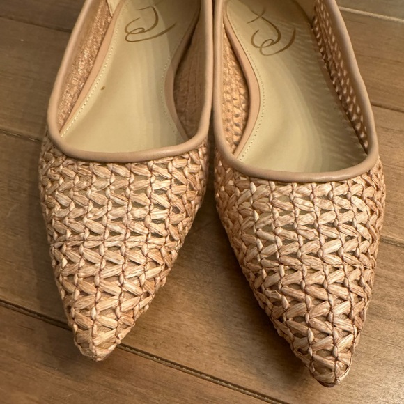 Sam Edelman Wanda Point Toe Flats - Picture 5 of 5